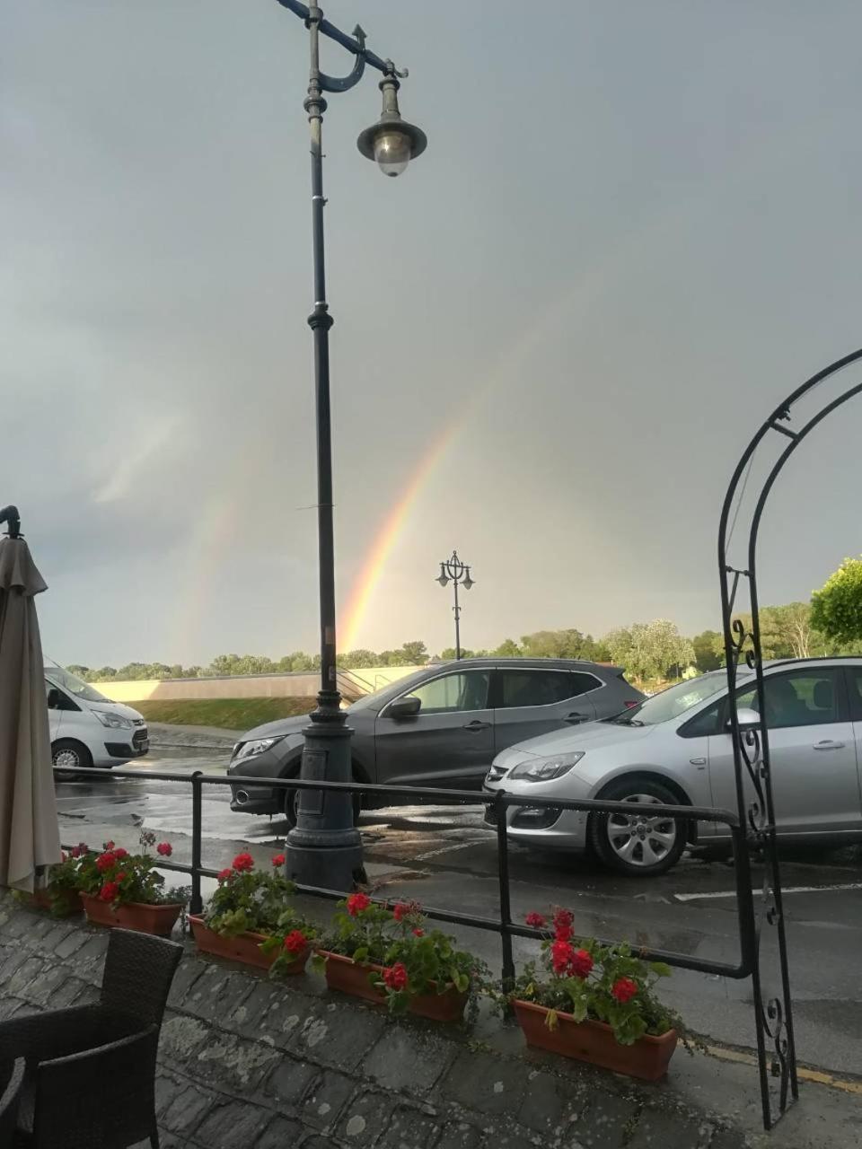 Centrum Panzio Szentendre Luaran gambar